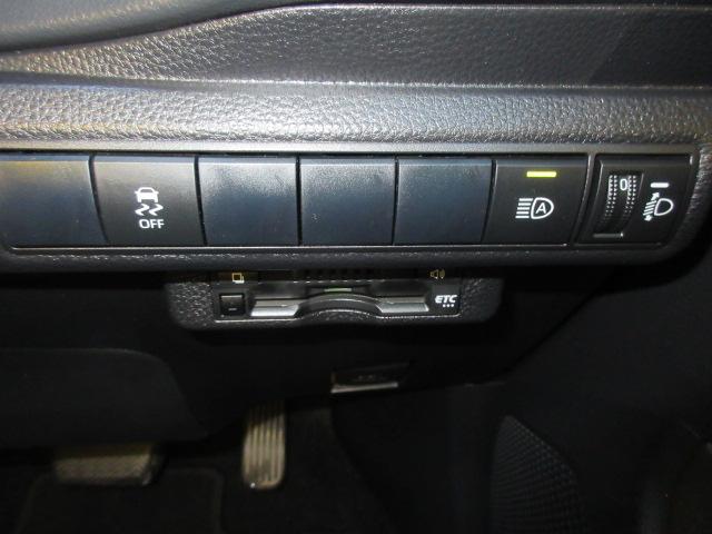 カローラスポーツ ハイブリッドＧ　２年保証　メモリーナビ　フルセグ　バックカメラ　衝突軽減ブレーキ　シートヒーター　ＬＥＤヘッドライト　ＥＴＣ　ドラレコ（10枚目）