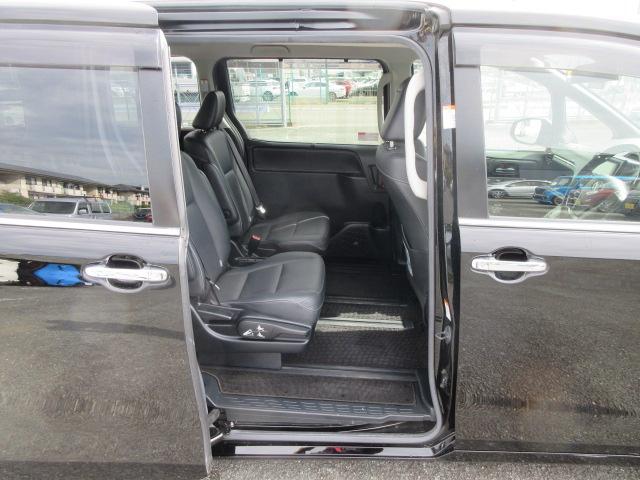 エスクァイア ハイブリッドＧｉ　２年保証　メモリーナビ　フルセグ　バックカメラ　トヨタセーフティセンス　シートヒーター　ＬＥＤヘッドライト　ドラレコ　ＥＴＣ　１７インチアルミホイール（16枚目）