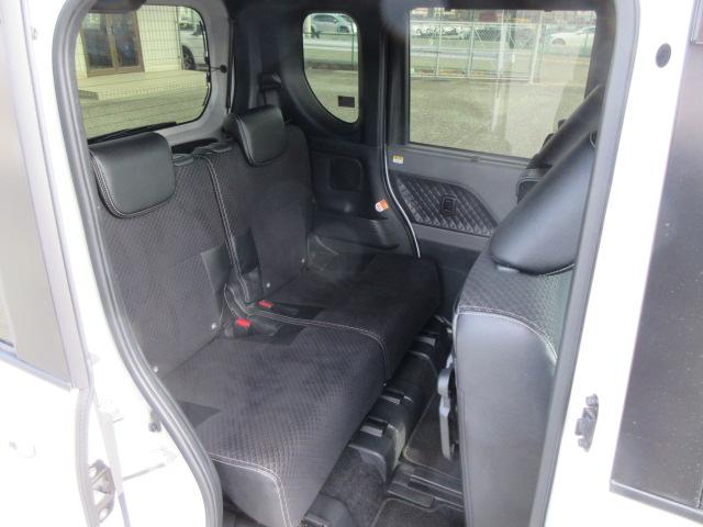 シフォン カスタムＲ　スマートアシスト　２年保証　メモリーナビ　フルセグ　バックカメラ　両側パワースライドドア　衝突軽減ブレーキ　ＬＥＤライト　ＥＴＣ（17枚目）