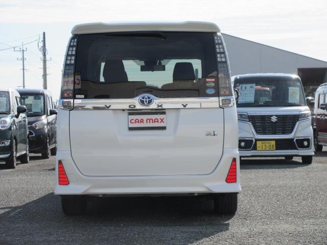 ヴォクシー ハイブリッドＺＳ　２年保証　メモリーナビ　フルセグ　バックカメラ　ＴＯＹＯＴＡセーフティセンス　ＬＥＤライト　ＥＴＣ　片側電動スライドドア（2枚目）