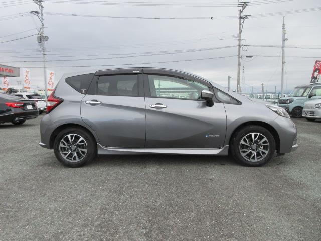 ノート ｅ－パワーオーテック　２年保証　メモリーナビ　フルセグ　アラウンドビュー　エマブレ　デジタルインナーミラー　ＬＥＤライト　ＥＴＣ　ドラレコ前後（23枚目）