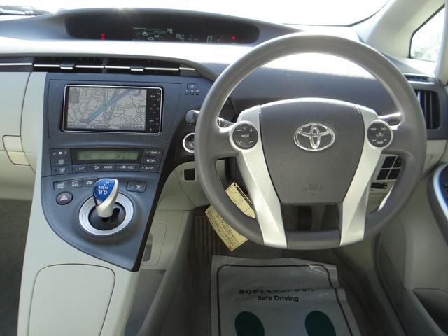 プリウス Ｓ　ＨＤＤナビ　地デジワンセグ　ハイブリッドバッテリーリビルド済　バックカメラ　ＥＴＣ車載器　スマートキー　プッシュスタート　オートエアコン（5枚目）