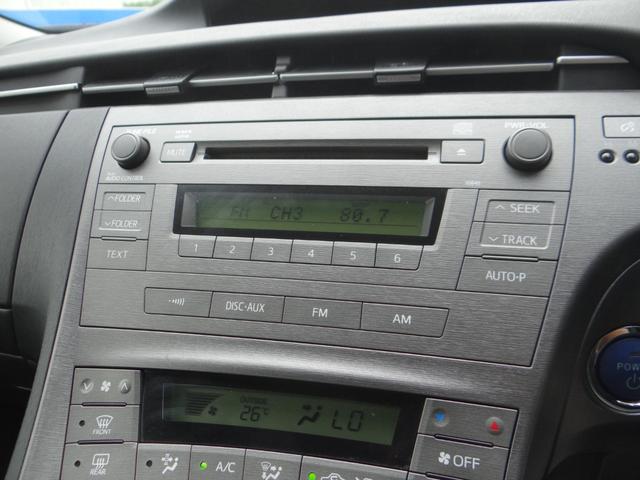 プリウス Ｓ　後期型　オーディオ　ハイブリッドバッテリーリビルド済　ＨＩＤライト　スマートキー　プッシュスタートボタン　アルミホイール　オートエアコン（7枚目）