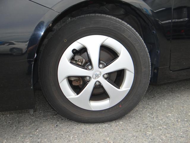 プリウス Ｓ　後期型　オーディオ　ハイブリッドバッテリーリビルド済　ＨＩＤライト　スマートキー　プッシュスタートボタン　アルミホイール　オートエアコン（19枚目）