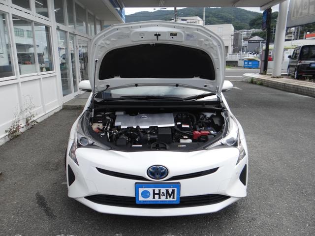 プリウス Ｓ　ＳＤナビ　地デジフルセグ　ハイブリッドバッテリーリビルド済　Ｂｌｕｅｔｏｏｔｈ　バックカメラ　ＥＴＣ車載器　スマートキー　盗難防止装置　オートエアコン（20枚目）