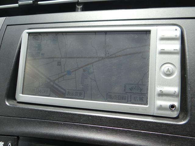 プリウス Ｓツーリングセレクション　ＳＤナビ　地デジワンセグ　ハイブリッドバッテリーリビルド済　バックカメラ　ＥＴＣ車載器　スマートキー　盗難防止装置　アルミホイール　オートエアコン（7枚目）