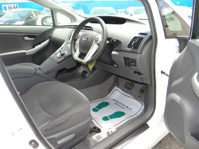 プリウス Ｓツーリングセレクション　ＳＤナビ　地デジワンセグ　ハイブリッドバッテリーリビルド済　バックカメラ　ＥＴＣ車載器　スマートキー　盗難防止装置　アルミホイール　オートエアコン（24枚目）