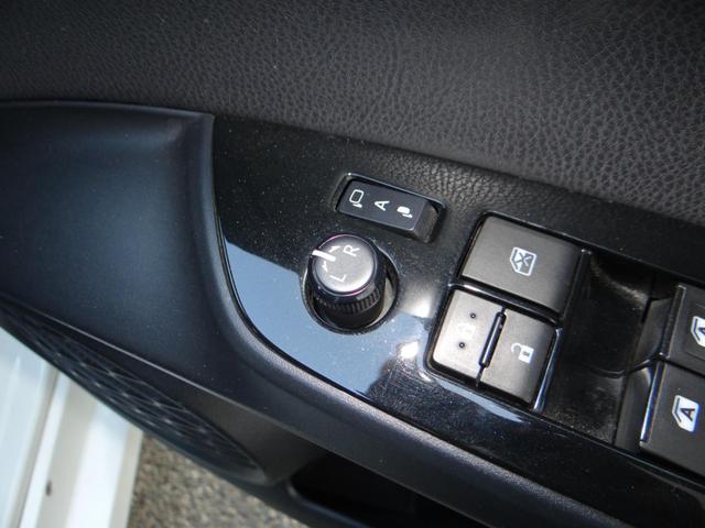 プリウス A SDナビ 地デジフルセグ ハイブリッドバッテリーリビルド済 バックカメラ ETC車載器 衝突被害軽減ブレーキ アダプティブクルーズコントロール レーンキープアシスト クリアランスソナー(9枚目)