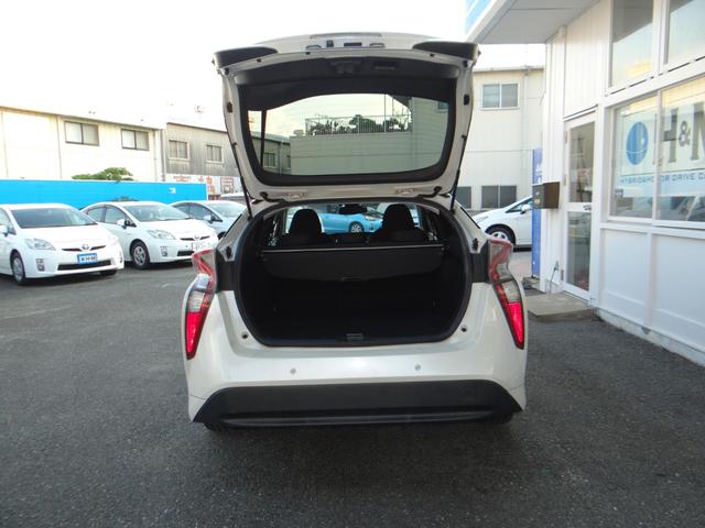 プリウス A SDナビ 地デジフルセグ ハイブリッドバッテリーリビルド済 バックカメラ ETC車載器 衝突被害軽減ブレーキ アダプティブクルーズコントロール レーンキープアシスト クリアランスソナー(13枚目)