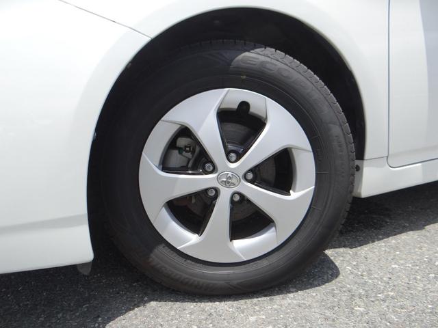 プリウス Ｓツーリングセレクション　ＳＤナビ　地デジフルセグ　ハイブリッドバッテリーリビルド済み　バックカメラ　Ｂｌｕｅｔｏｏｔｈ　ＥＴＣ車載器　スマートキー　盗難防止装置　アルミホイール（19枚目）