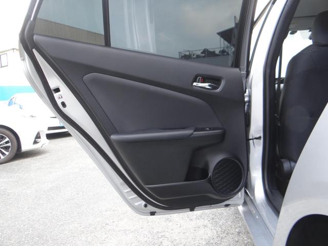 プリウス S SDナビ 地デジワンセグ ハイブリッドバッテリーリビルド済 ETC車載器 スマートキー アルミホイール バックカメラ 盗難防止装置 アイドリングストップ(17枚目)