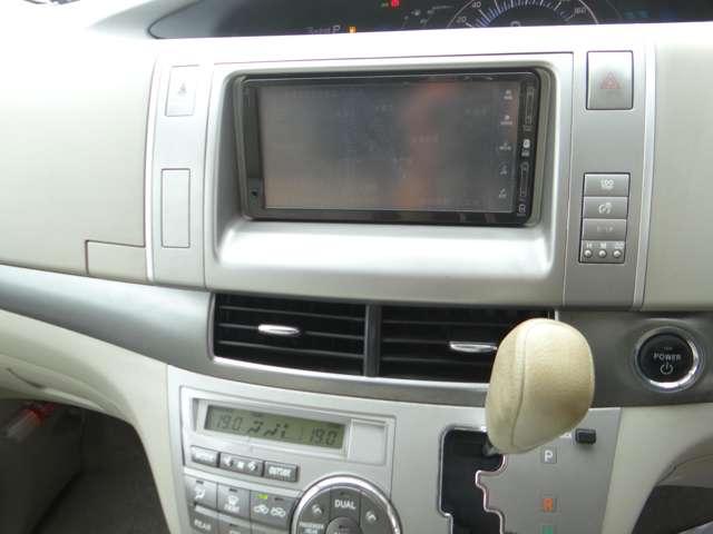 ���X�͐��������łȂ��A�d�グ���x���ɂ����Ă����M������܂��I���F���Ȃ肪���ȃw�b�h���C�g���s�J�s�J�Ɍ����d�グ�������܂��I�����悭������h�A��������Y��ɃN���[�j���O���Ă��܂��I