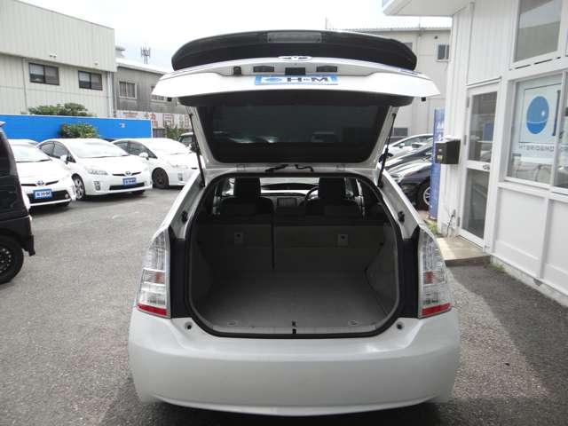 追加の電装品やエアロ取り扱い取付も可能です！モデリスタエアロ、ＴＲＤ、アルパイン、フリップダウンモニター、大型ナビ、バックカメラ、ＬＥＤヘッドライト、アルミホイール、ダウンサス、車高調などなど、、！？