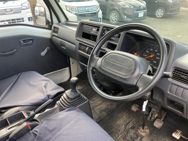 サンバートラック 　全塗装　４ＷＤ　マニュアル５速車　タイミングベルト交換済み　３方開　運転席エアバック　車検令和８年１０月まで　最大積載量３５０ｋｇ（5枚目）