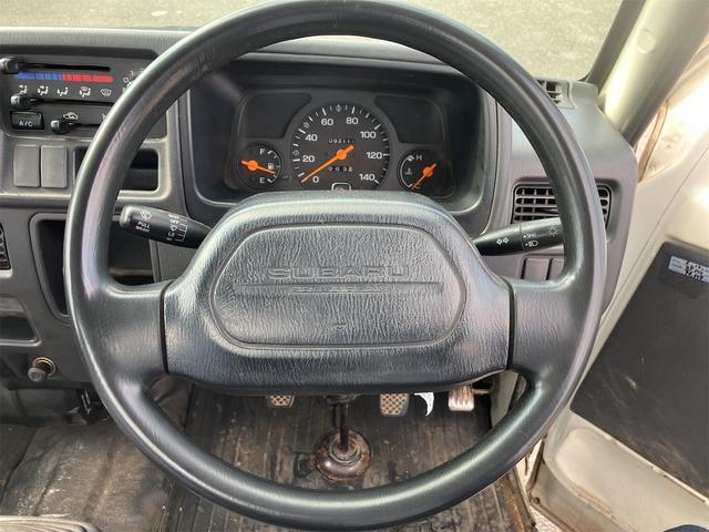 サンバートラック 　全塗装　４ＷＤ　マニュアル５速車　タイミングベルト交換済み　３方開　運転席エアバック　車検令和８年１０月まで　最大積載量３５０ｋｇ（10枚目）