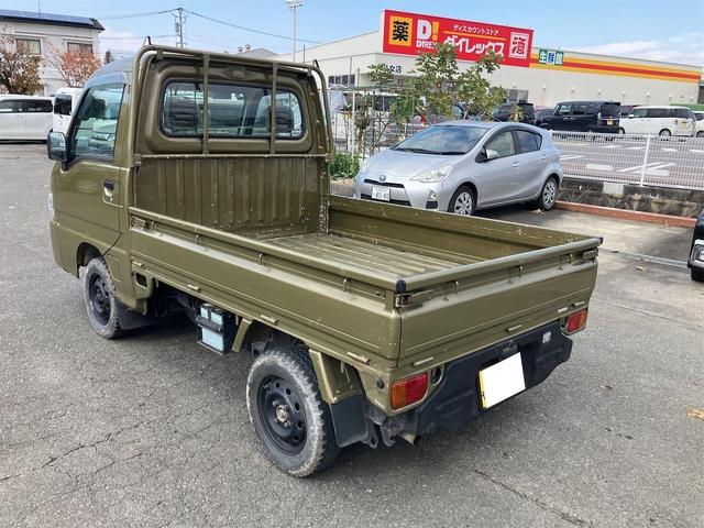 サンバートラック 　全塗装　４ＷＤ　マニュアル５速車　タイミングベルト交換済み　３方開　運転席エアバック　車検令和８年１０月まで　最大積載量３５０ｋｇ（13枚目）
