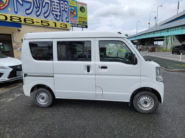 日産 ＮＶ１００クリッパーバン