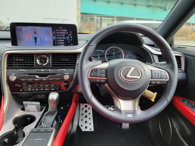 ＲＸ ＲＸ３００　Ｆスポーツ（15枚目）