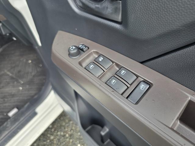 ルーミー Ｇ（10枚目）