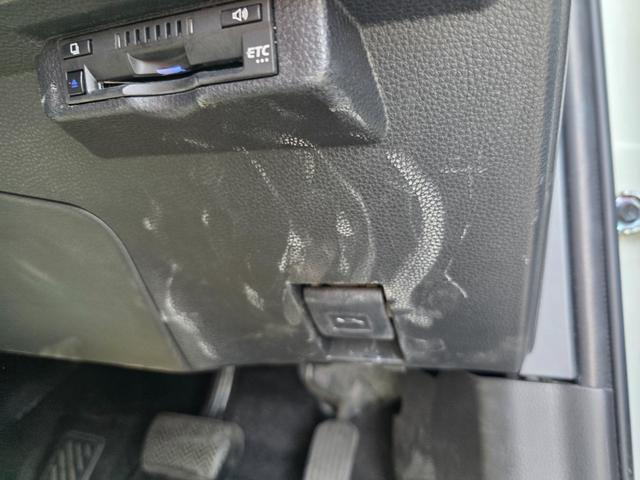 カローラツーリング ハイブリッド　Ｇ－Ｘ　プラス（33枚目）