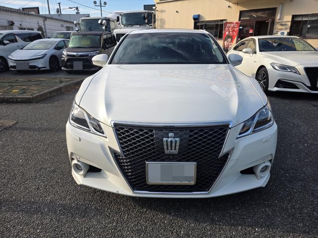 クラウン アスリートＧ　サンルーフ　黒本革シート　純正マルチナビ　純正アルミホイール　レーダクルーズコントロール　ドラレコ　レーザー＆レーダー　バックカメラ　スマートキー　プッシュスタート　ステアリングスイッチ　パワーシート（7枚目）