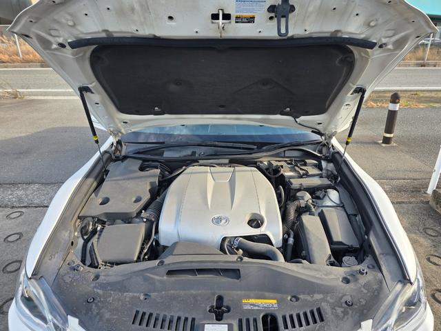 クラウン アスリートＧ　サンルーフ　黒本革シート　純正マルチナビ　純正アルミホイール　レーダクルーズコントロール　ドラレコ　レーザー＆レーダー　バックカメラ　スマートキー　プッシュスタート　ステアリングスイッチ　パワーシート（22枚目）