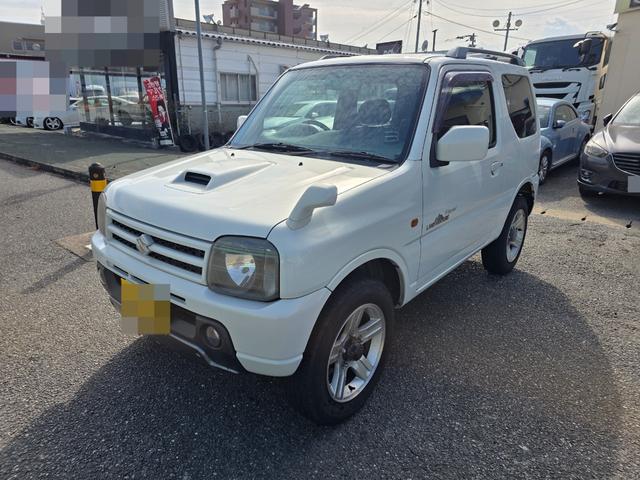 ジムニー ランドベンチャー　４ＷＤ　キーレスエントリー　電動格納ミラー　シートヒーター　オートマ　ＡＢＳ　アルミホイール　衝突安全ボディ　エアコン　パワーウィンドウ　運転席エアバッグ　パールホワイト（7枚目）