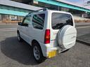 ジムニー ランドベンチャー　４ＷＤ　キーレスエントリー　電動格納ミラー　シートヒーター　オートマ　ＡＢＳ　アルミホイール　衝突安全ボディ　エアコン　パワーウィンドウ　運転席エアバッグ　パールホワイト（8枚目）