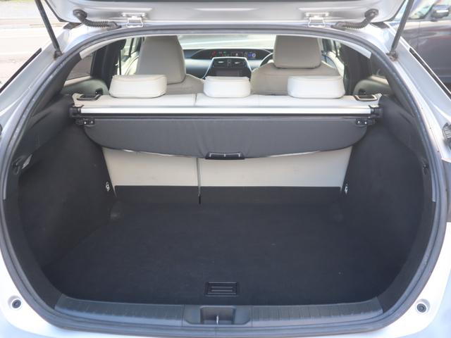 プリウス S セーフティセンスパッケージ 純正ナビ TV BT ETC LEDヘッドライト ドラレコ トヨタセーフティセンス(8枚目)