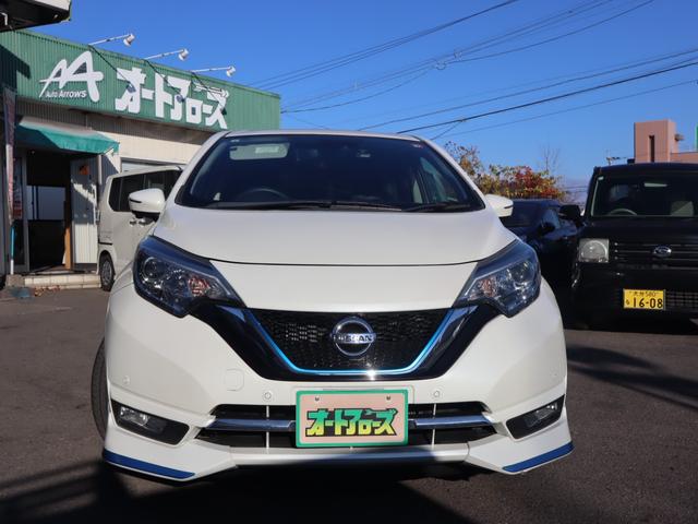 ノート ｅ－パワー　メダリスト　ナビ　全方位カメラ　エアロ　ハーフレザーシート　デジタルインナーミラー（2枚目）