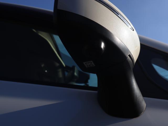 ノート ｅ－パワー　メダリスト　ナビ　全方位カメラ　エアロ　ハーフレザーシート　デジタルインナーミラー（15枚目）