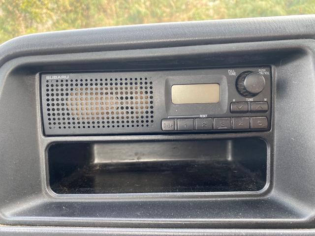 サンバートラック ＴＢ・４ＷＤ・エアコン・５速マニュアル　４ＷＤ・エアコン・３方開・５速マニュアル（12枚目）