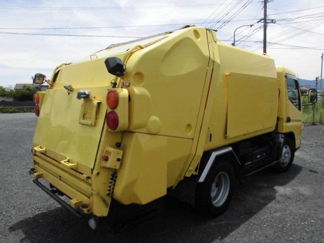 三菱 キャンターエコハイブリッド ２ｔ パッカー車 回転式 押出式 塵芥車 回転押出式 169 0万円 平成22年 10年 福岡県 中古車 価格 Com