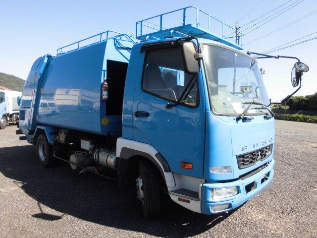 ファイター ４Ｔ　パッカー車　８．５立米　プレス式　塵芥車　押出式　連続動作（3枚目）