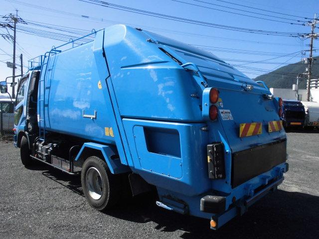 ファイター ４Ｔ　パッカー車　８．５立米　プレス式　塵芥車　押出式　連続動作（5枚目）