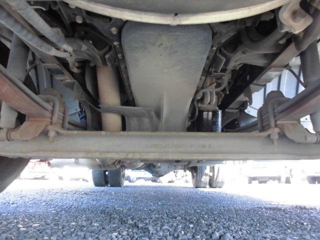 ファイター ４Ｔ　パッカー車　８．５立米　プレス式　塵芥車　押出式　連続動作（21枚目）