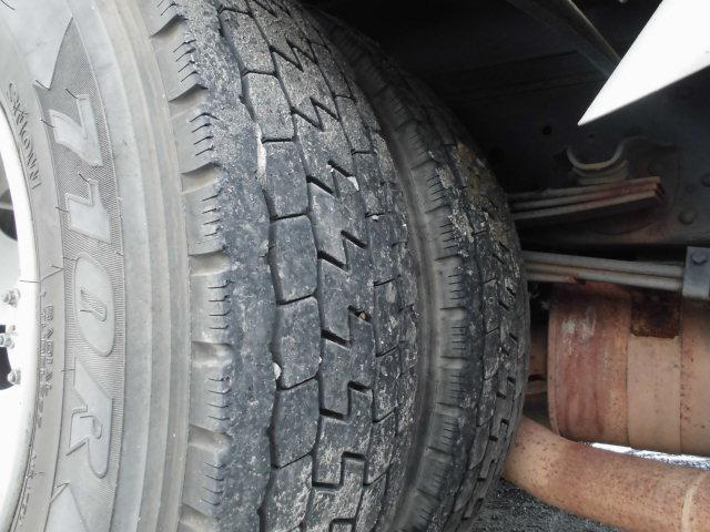 エルフトラック ワイド　３Ｔ　パッカー車　プレス式　塵芥車　６．９立米　連続動作（22枚目）