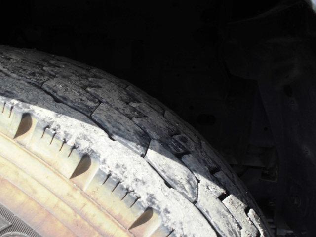 エルフトラック ワイド　３Ｔ　パッカー車　プレス式　塵芥車　６．９立米　連続動作（25枚目）