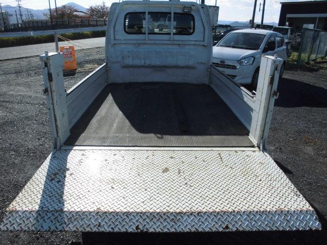 キャリイトラック 垂直ゲート付き パートタイム4WD 軽トラ デュアルカメラブレーキサポート(6枚目)