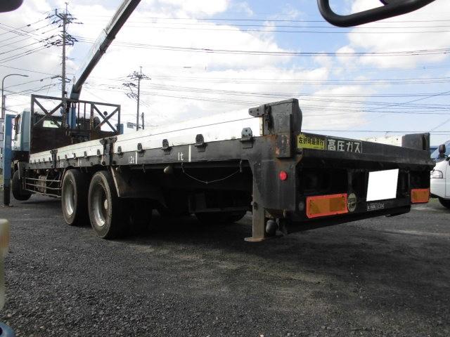 プロフィア ２５Ｔ　４段クレーン　ハイジャッキ　ラジコン　２デフ　ウインチ付　１２．６Ｔ積載　フックイン付（5枚目）