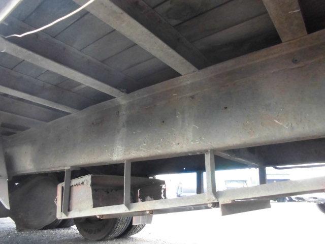 プロフィア ２５Ｔ　４段クレーン　ハイジャッキ　ラジコン　２デフ　ウインチ付　１２．６Ｔ積載　フックイン付（23枚目）