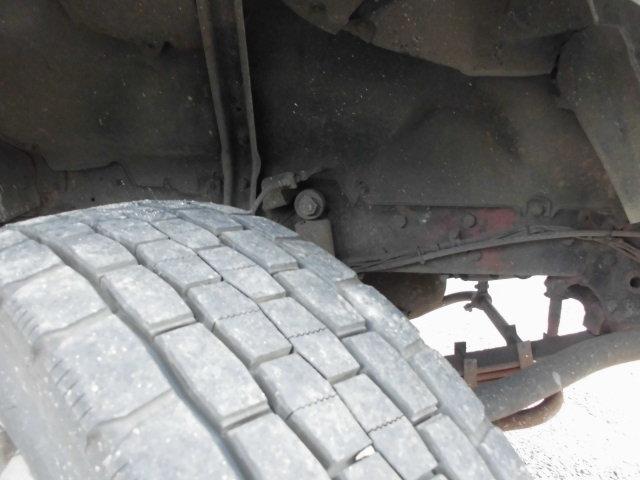 プロフィア ２５Ｔ　４段クレーン　ハイジャッキ　ラジコン　２デフ　ウインチ付　１２．６Ｔ積載　フックイン付（32枚目）