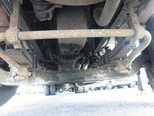 プロフィア ２５Ｔ　４段クレーン　ハイジャッキ　ラジコン　２デフ　ウインチ付　１２．６Ｔ積載　フックイン付（33枚目）