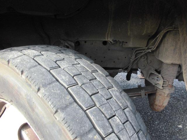 プロフィア ２５Ｔ　４段クレーン　ハイジャッキ　ラジコン　２デフ　ウインチ付　１２．６Ｔ積載　フックイン付（34枚目）