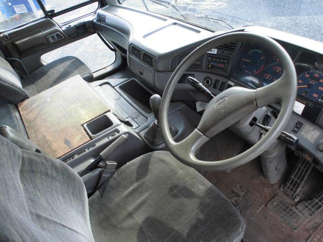 プロフィア ２５Ｔ　４段クレーン　ハイジャッキ　ラジコン　２デフ　ウインチ付　１２．６Ｔ積載　フックイン付（46枚目）