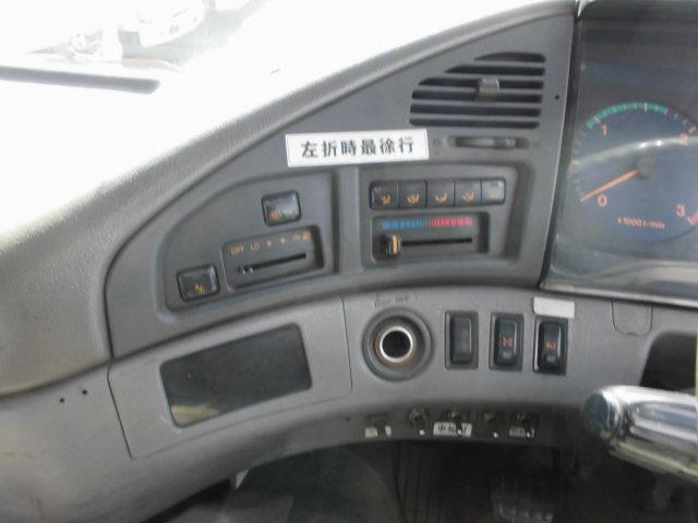 プロフィア ２５Ｔ　４段クレーン　ハイジャッキ　ラジコン　２デフ　ウインチ付　１２．６Ｔ積載　フックイン付（47枚目）