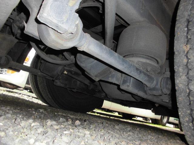 ブルーリボン 66人乗り 57席 大型バス 自動ドア リクライニングシート(28枚目)