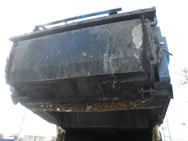 エルフトラック ３．４Ｔ　パッカー車　回転式　ダンプ式　塵芥車　ワイド３Ｔ　連続動作　６．９立米（14枚目）