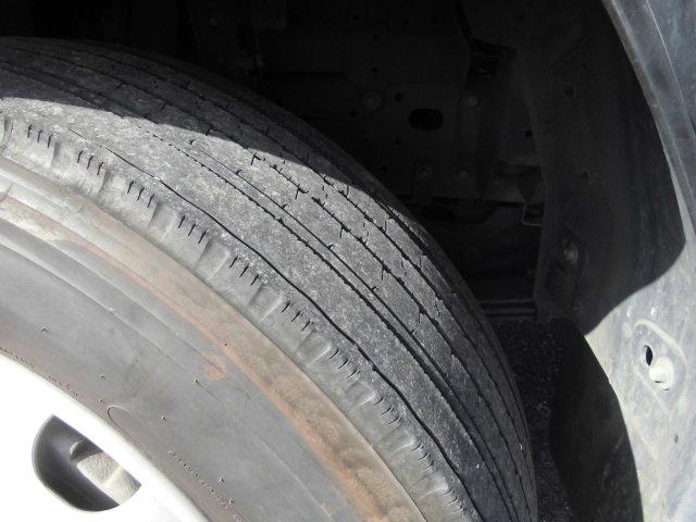 エルフトラック ３．４Ｔ　パッカー車　回転式　ダンプ式　塵芥車　ワイド３Ｔ　連続動作　６．９立米（24枚目）