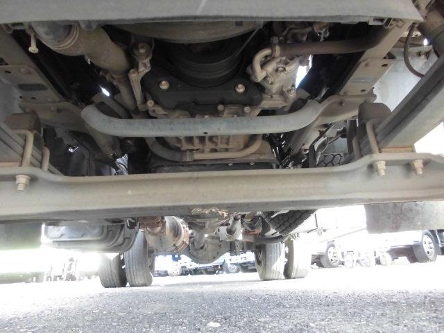 エルフトラック ３．４Ｔ　パッカー車　回転式　ダンプ式　塵芥車　ワイド３Ｔ　連続動作　６．９立米（25枚目）